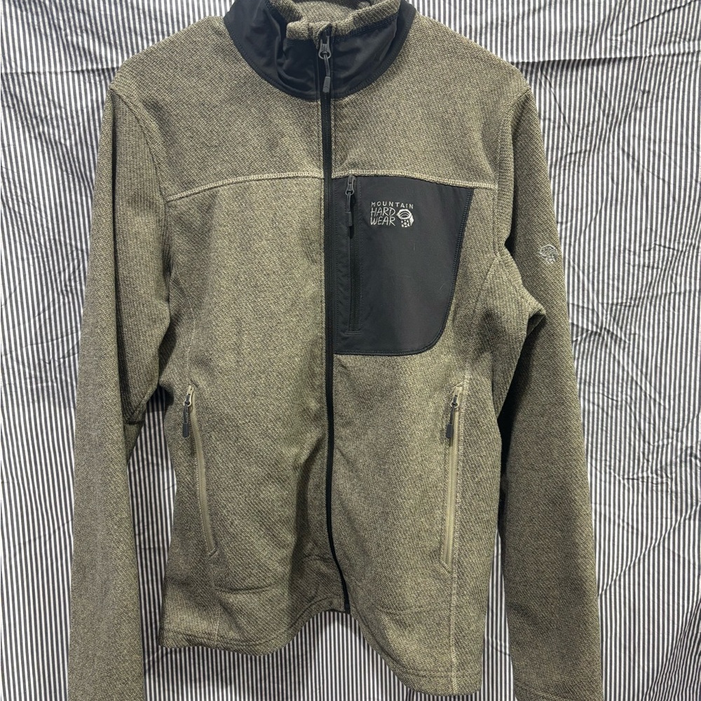 Mountain Hardwear Men's Olive and Black Performance Jacket